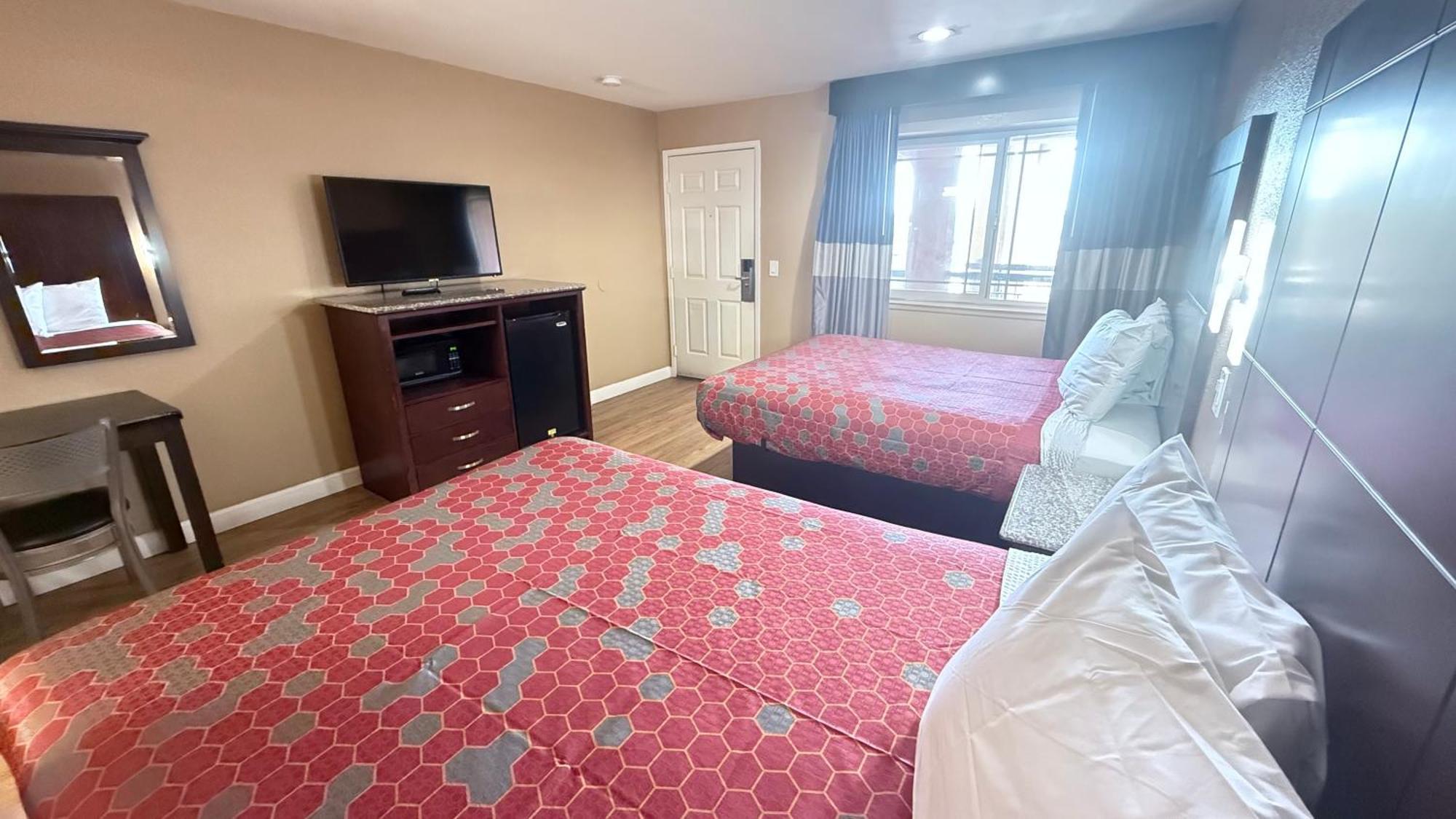 Valley Inn Watsonville Bagian luar foto
