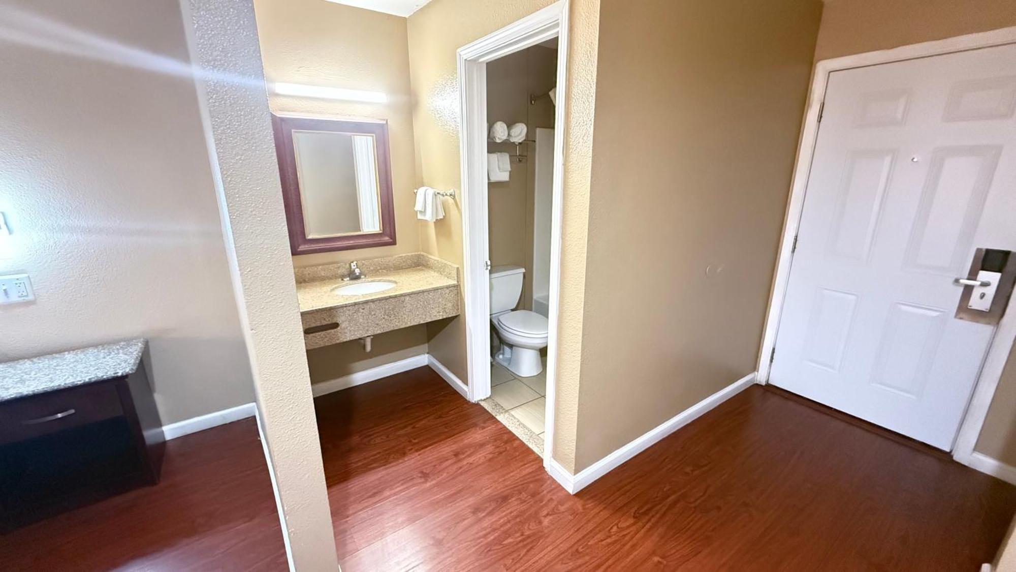 Valley Inn Watsonville Bagian luar foto