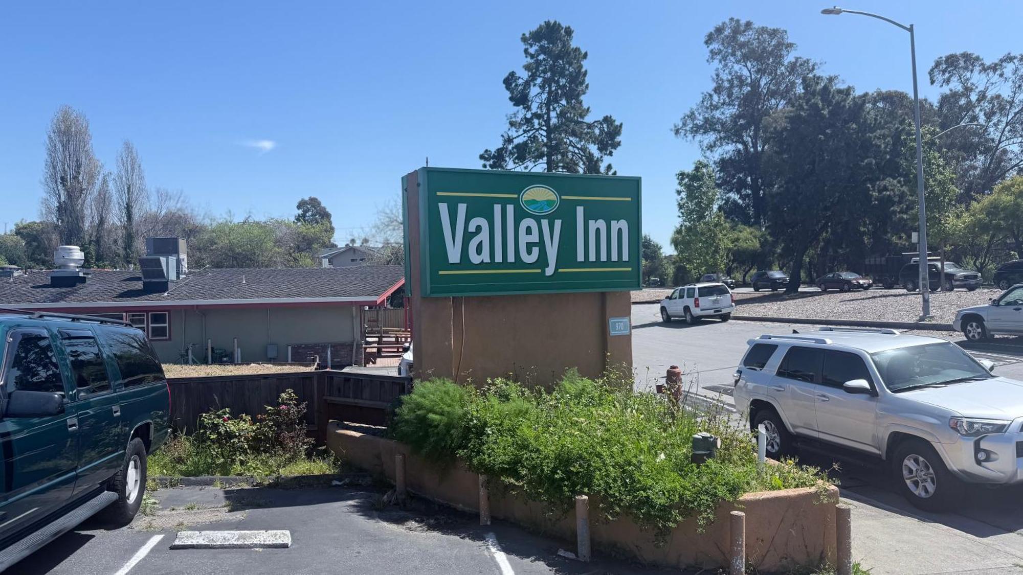 Valley Inn Watsonville Bagian luar foto
